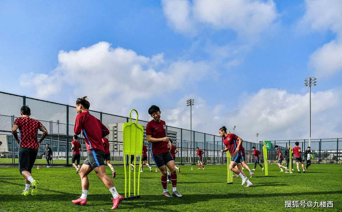 波特兰开拓者发布备战花絮，转会期强势反弹，中超任务艰巨，球队文化再被提及的简单介绍