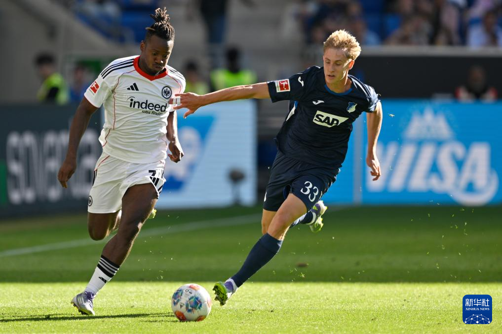  篮球专项体能爆发启动训练 