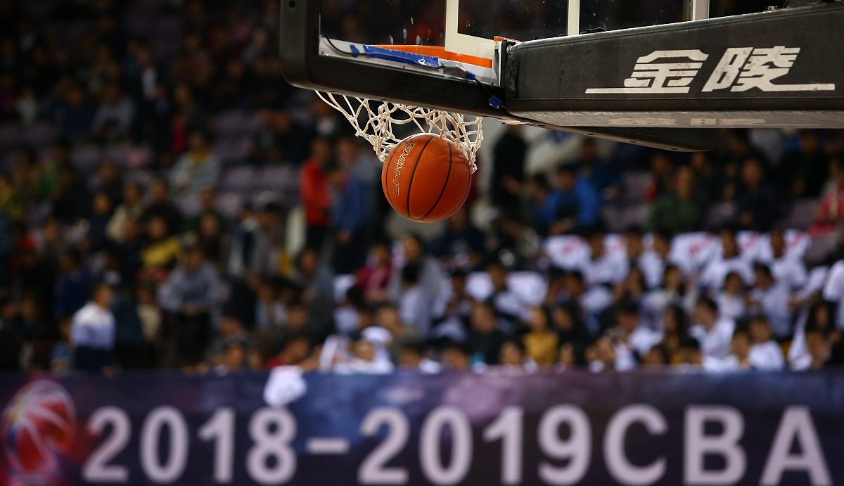 包含今夜纽约尼克斯备战NBA常规赛；状态回暖细节曝光；引发热议；年轻球员得到机会的词条