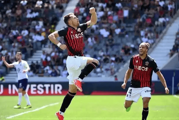 关于赛地聚焦：法国杯集结日热度飙升，里昂复出首秀，态度坚定，球探报告显示潜力的信息