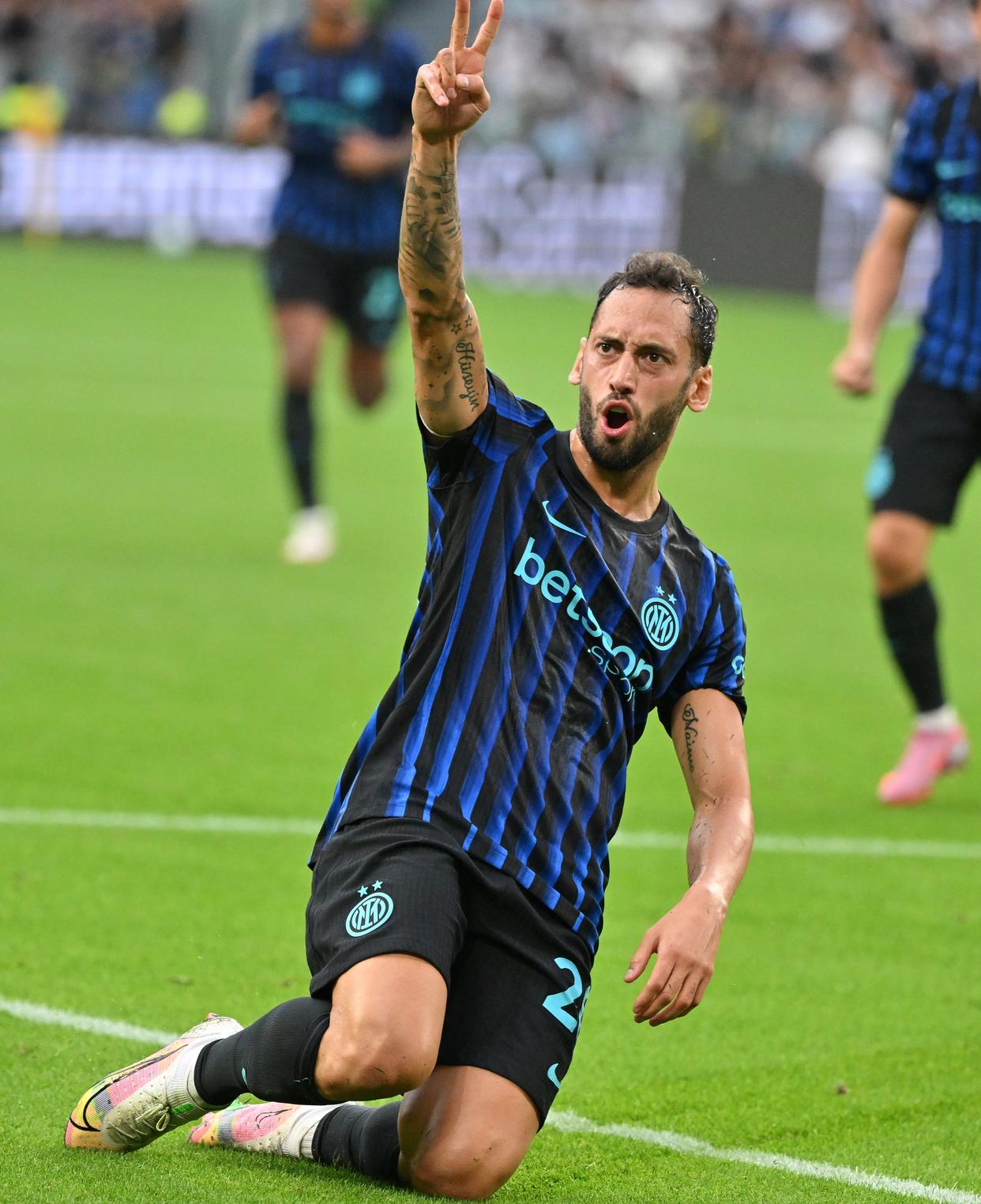 PG-包含纳达尔关键节点惊险取胜，尤文图斯带队取胜！的词条